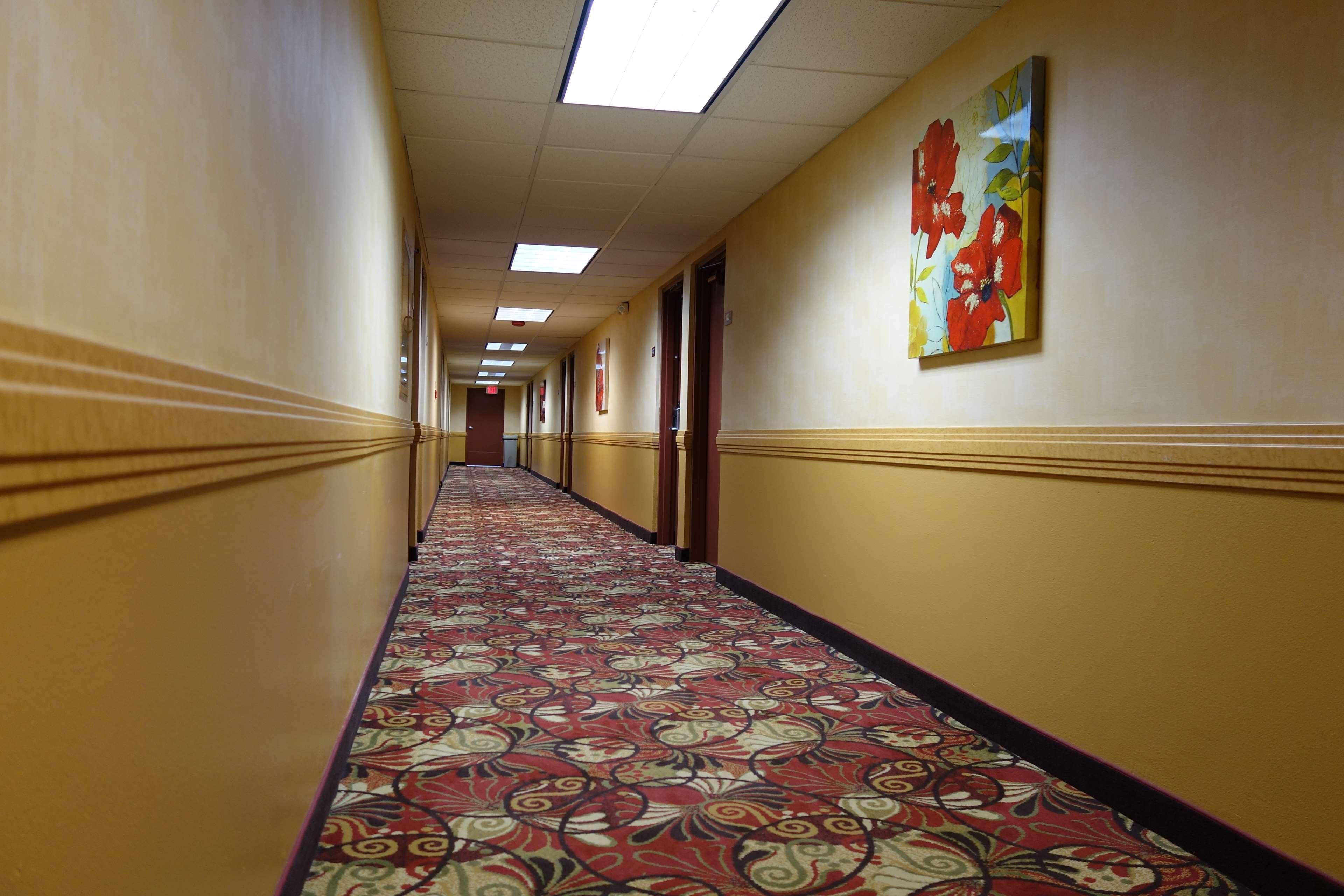 Hotel Ramada By Wyndham Sacramento Exterior foto